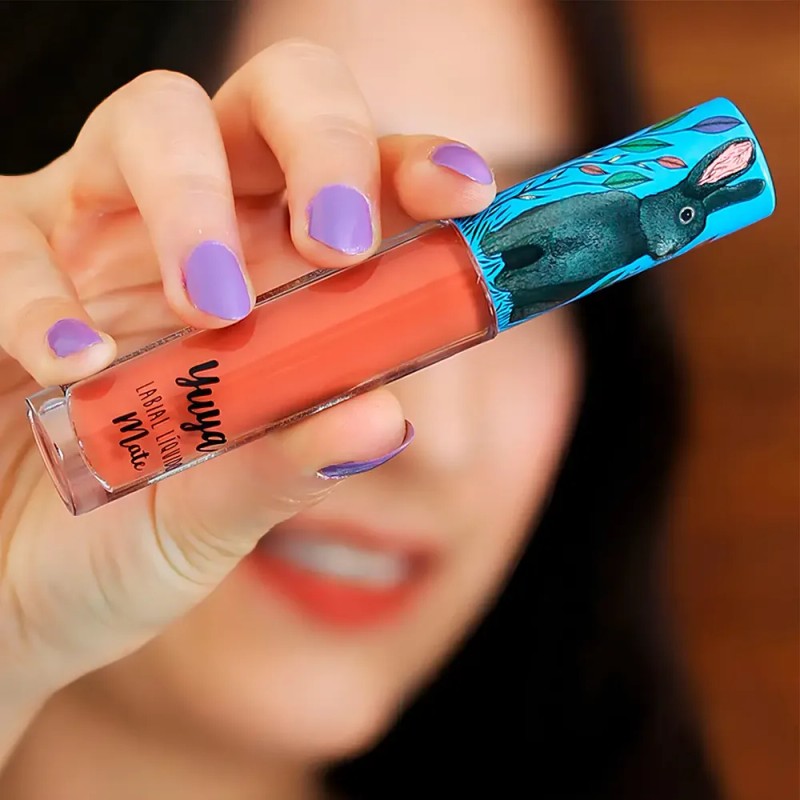 Labial Líquido Mate Yuya Color Quédate Coral Claro Larga Duración