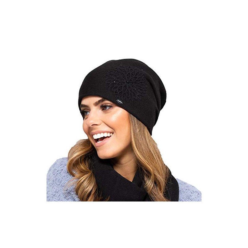 Kamea Saragossa Knitted Hat Women's Headwear Winter Patternless Thick Flower