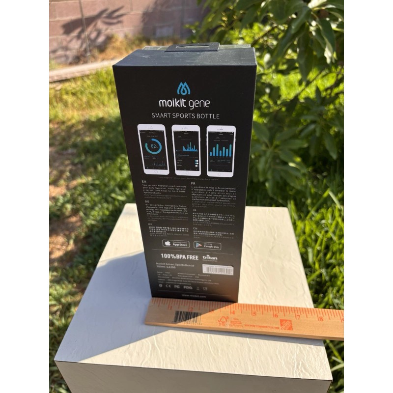 Moikit Gene Smart Sports Bottle 700ml 24oz SmartStraw Hydration Tracker