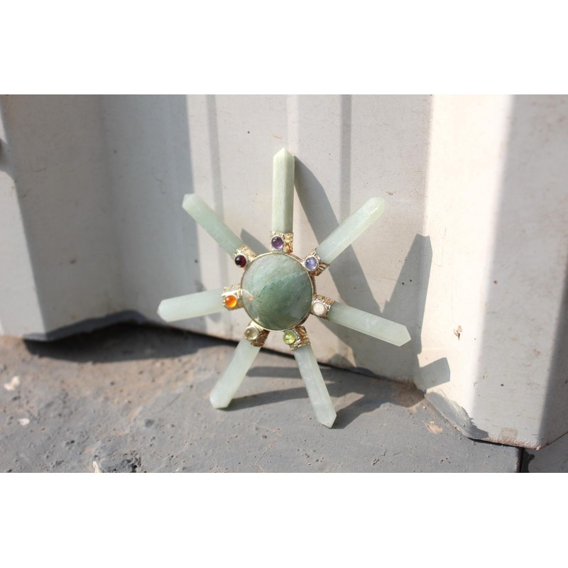 Jet International Green Aventurine 7 Point Chakra Pyramid Generator