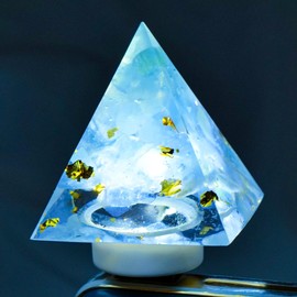 RJINGSHI 1pcs USB Natural Crystal Aquamarine Resinpyramid Night Lamps 1.57 Inches Healing Crystal Bedroom Night Lamp Home Decor Gift