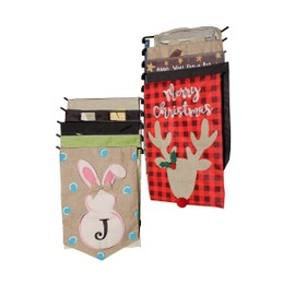 Garden Flag Organizer & Wall Mounted Display Rack – Aluminum Flag Holder for Outdoor Seasonal Flags, Holds 10 Flags, Rust-Proof, Space-Saving Storage