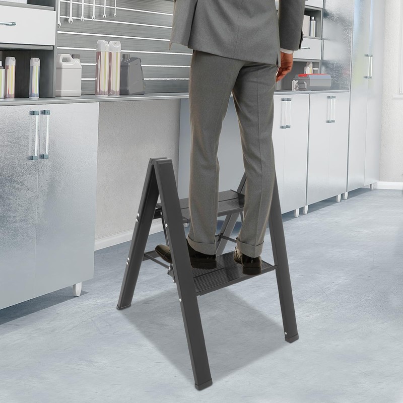 2 Step Ladder,Aluminum Lightweight Folding 2 Step Stool with Anti-Slip