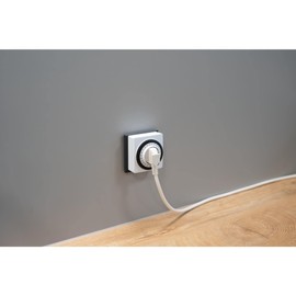 UNITEC Indoor Mechanical Daily Timer, IP20, Attractive Square Shape, Analogue, White, 15 Minute Intervals Adjustable