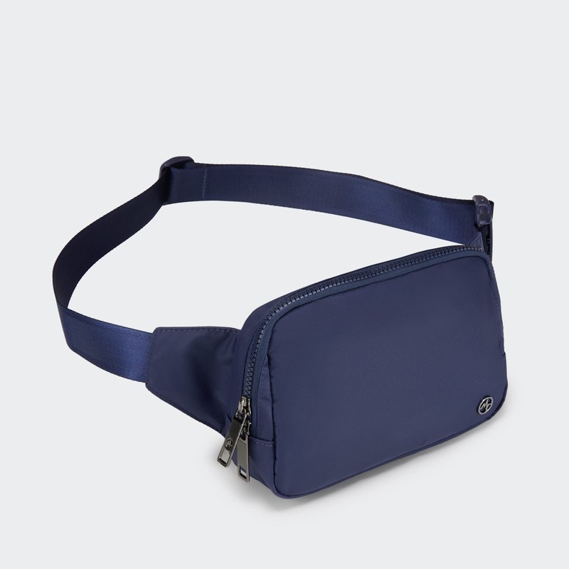 Everywhere Belt Bag Large 2L, Pander Waterproof Everywhere Fanny Pack