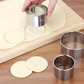 6 pcs Stainless Steel Cookie Cutter of different sizes (2'',3'',3.5'',4'',5'',6''), This Stainless Steel Cookie Cutter Set Suitable for making desserts such as cookies, cakes, sandwiches, etc