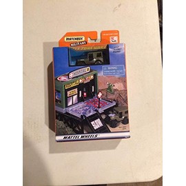 Matchbox Military Battle Zone Hospital Includes Army Green Jeep w/ White Cross on Hood, Very Rare