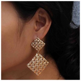 Inilbran Boho Hammered Square Earrings Vintage Textured Square Earrings Gold Matt Square Earrings Dangle Weave Square Geometric Earrings Jewellery for Women and Girls, Alloy Steel