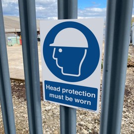 Head Protection Must Be Worn Sign – A4 Mandatory PPE Safety Notice – 1mm Rigid Plastic – Workplace Safety Signage – ISO 7010 Compliant