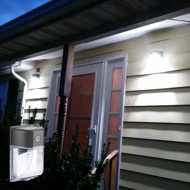 JMKMGL LED Wall Pack Light, 26W (150-250W Equivalent),with Photocell Dusk