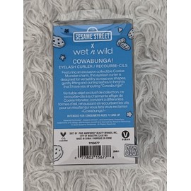 Wet n Wild Sesame Street Cookie Monster Cowabunga Eyelash Curler Limited Edition