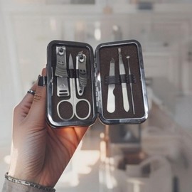 DY-137 6-Piece Nail Care Tool Set Acid 2ea