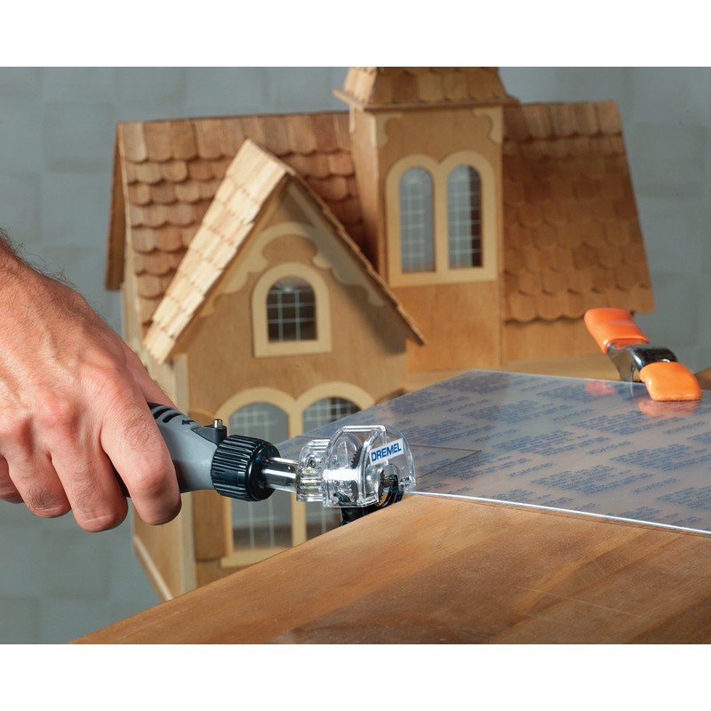 Dremel 670 Mini Saw Attachment