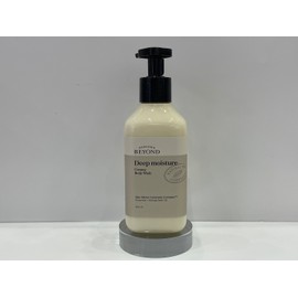 Beyond Deep Moisture Creamy Body Wash 300ml + Add 120ml Wash (60mlX2) / 비욘드 딥 모이스처 크리미 바디 워시 300ml+워시 120ml 추가(60mlX2개)