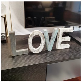 HoreZer Wooden Letter Table Top Freestanding Sign，Rustic Wood LOVE Sign,LOVE Signs for Home Decor,Freestanding Wooden Letters for Wedding/Thanksgiving/Christmas/Decoration,Multicolor (LOVE)