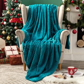 Miulee Cuddly Fleece Blanket, Flannel Blanket With Pom Poms, Plain-Coloured Blankets, Couch Blanket, Fluffy Throw, Microfibre Bedspread, Sofa Blanket, For The Bed, Sofa, Bedroom, Office, 127 x 152 cm