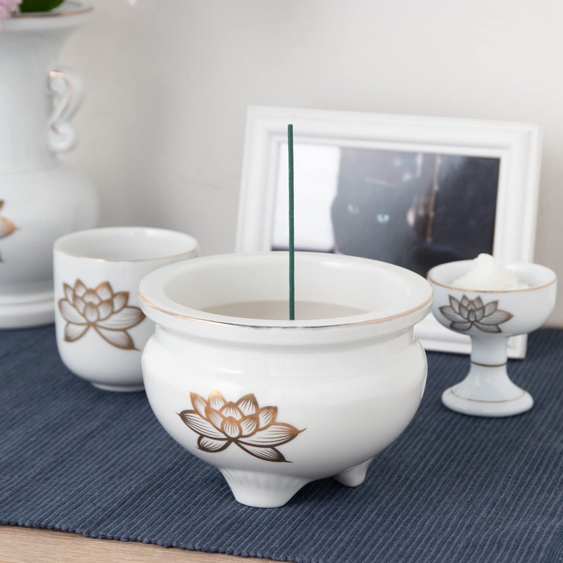 CATEGORY: Buddhist Ritual Implements God Hardware 仏壇 White Gold Lotus