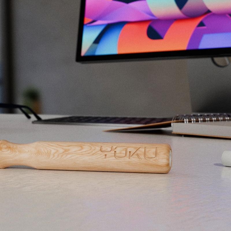 Wooden Aroma Inhaler with Essential Oil Flavored Cores - Scent: