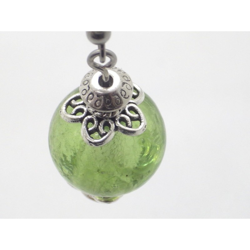 Handgefertigte Ohrringe aus hellgrünem Lampwork-Glas und versilbertem Messing, Vintage-Stil, französisches