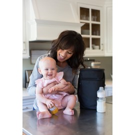 JL Childress Cooler with 6-Bottle Capacity for Newborn (Pink)