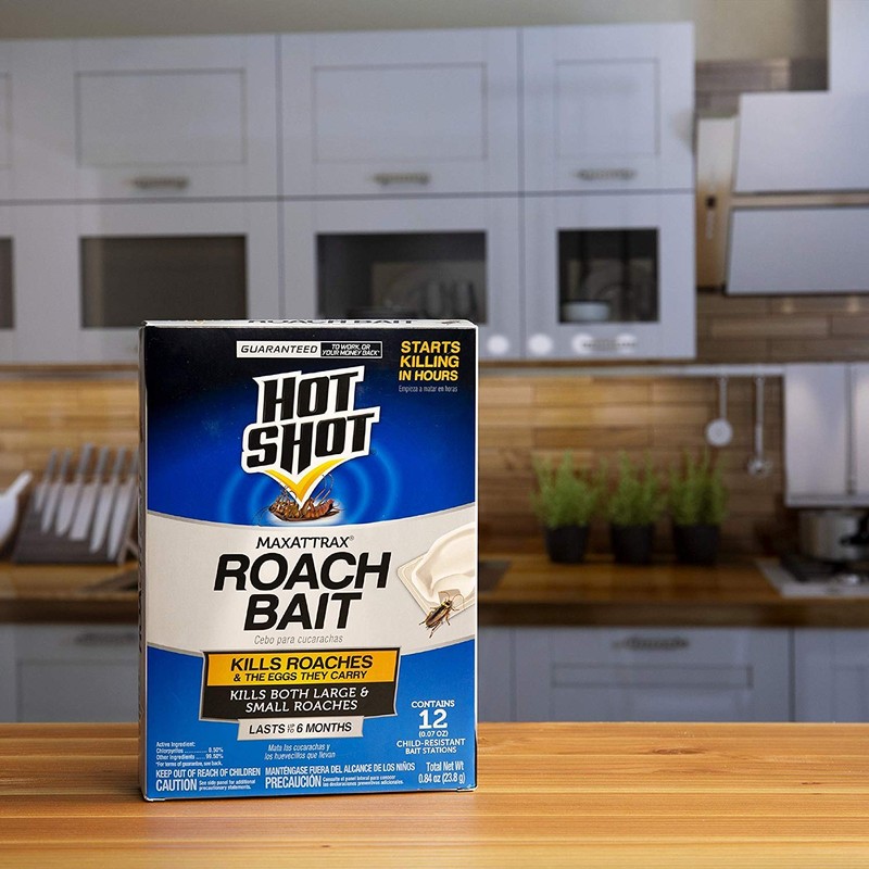 Hot Shot MaxAttrax Roach Bait - 4 Pack