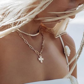 DIOWUS Chunky Gold Cross Necklace for Women, Non Tarnish Thick Golden Hammered Bold Statement Pendant Vintage Paperclip Stacks Toggle Necklace Jewelry Gift (Gold)