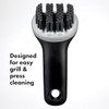 OXO Good Grips Cepillo de Limpieza para Parrillas, Color Negro