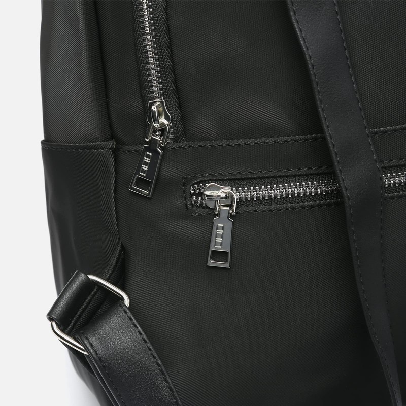 MISAKO Anti-Theft Backpack for Women Casual Small and Spacious, Nova