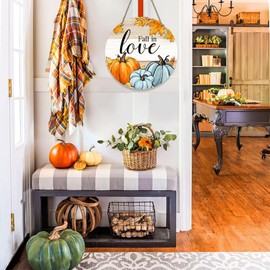 HEYINSHEN Fall Decor Fall in Love Front Door Sign Autumn Pumpkin Maple Leaves Door Decorations Farmhouse Wreath Sign Fall Wall Hanging Sign for Home Thanksgiving Harvest Decor Outdoor Indoor Decor