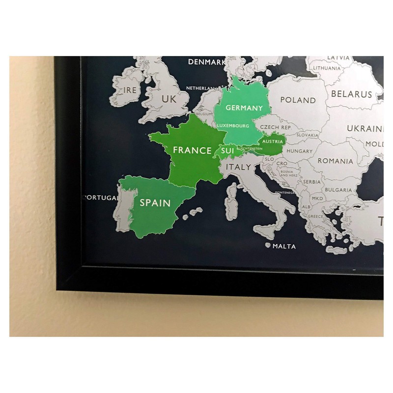 The World Traveler's Scratch-off Map 32'' x 24'' Poster