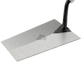 Bellota 5844-B North Forged Trowel with Wooden Handle - 180 x 130 mm