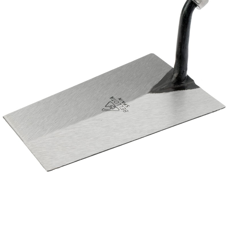 Bellota 5844-B North Forged Trowel with Wooden Handle - 180