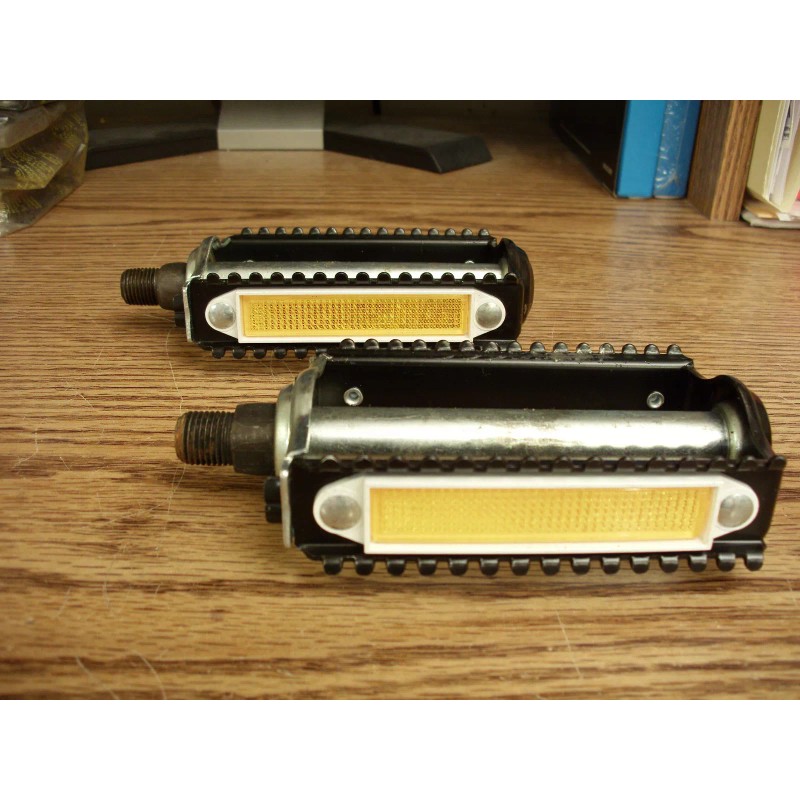 Excel Vintage NOS Excel 648C BMX Bicycle Pedals.....Rat Trap...Black..