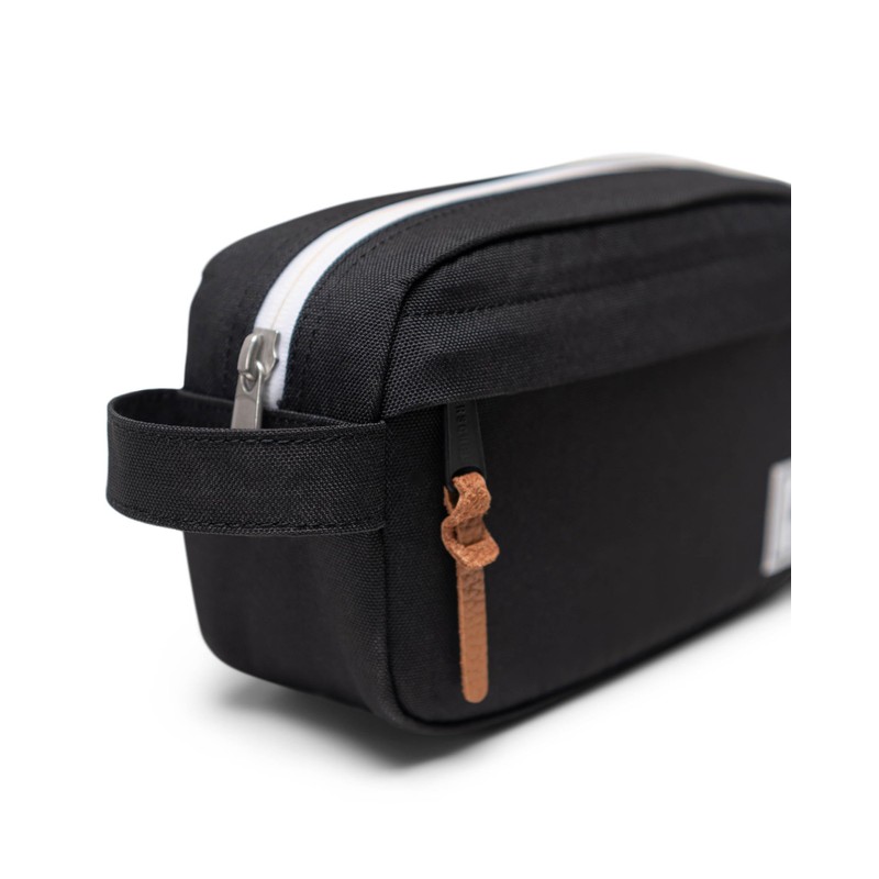 Herschel Chapter Small Travel Kit