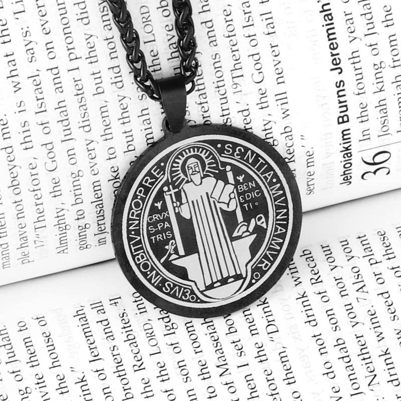 OEMOO Collar de medalla de San Benito, collar de acero