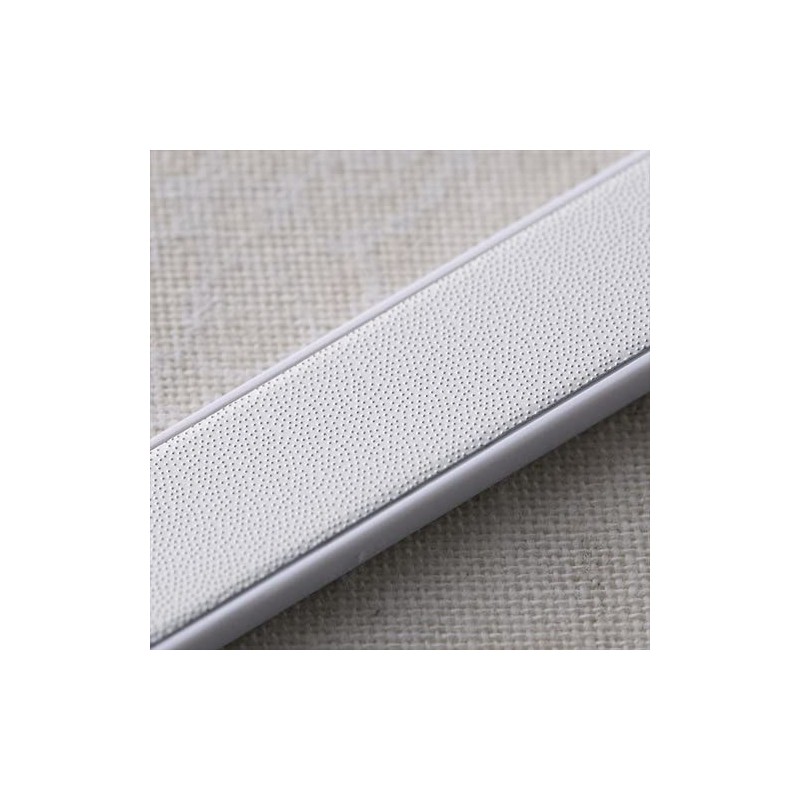 Kai Nail File with Cap