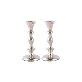 RELY+ Juego de 2 portavelas Plateados – El Color Puede Variar Blanco o Plateado – Velas cónicas Decorativas para candelabros – Portavelas para Velas – Portavelas para Velas cónicas