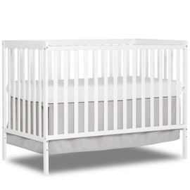 Dream On Me Dream On Me Synergy 5-In-1 Convertible Crib In White, made of New Zealand Pine wood, JPMA & Greenguard Gold Certified, features 3 mattress height settings