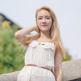 VALICLUD Pack of 3 Decorative Collar Safety Pin Vintage Beads Brooch Cardigan Sweater Pins Large Lapel Pin Sweater Scarf Clips for Women Girls, Metal, Alloy