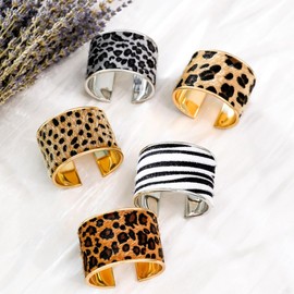 Gold Bangle Bracelet for Women Leopard Cuff Bracelet Fashion Leopard Print Bracelet Wide Cuff Bracelet Fashion Jewelry Gifts Accessories