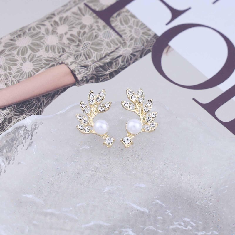 Atentuyi Boho Leaf Pearl Earrings Gold Cz Leaf Earrings Small