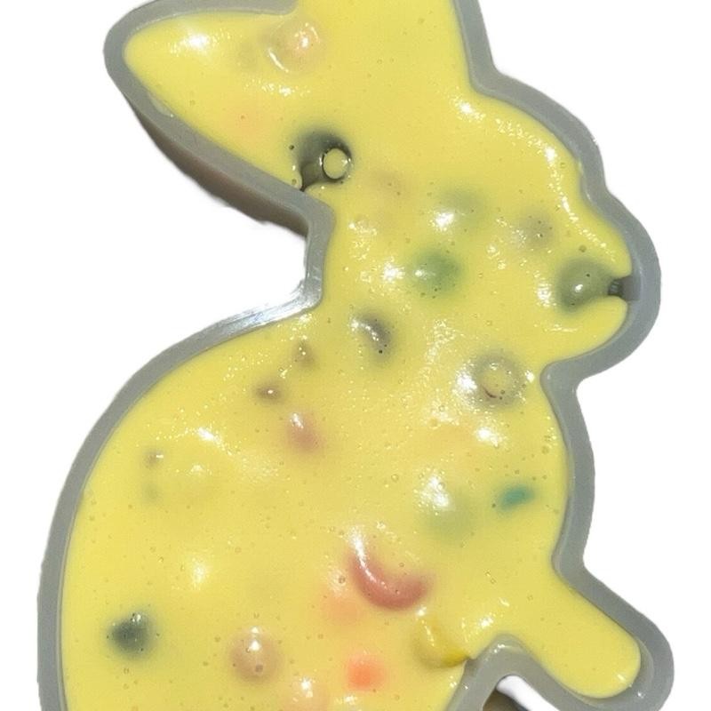 REMELTABLE Picking Pals with Mold and Beads Acrylic:_White Cat