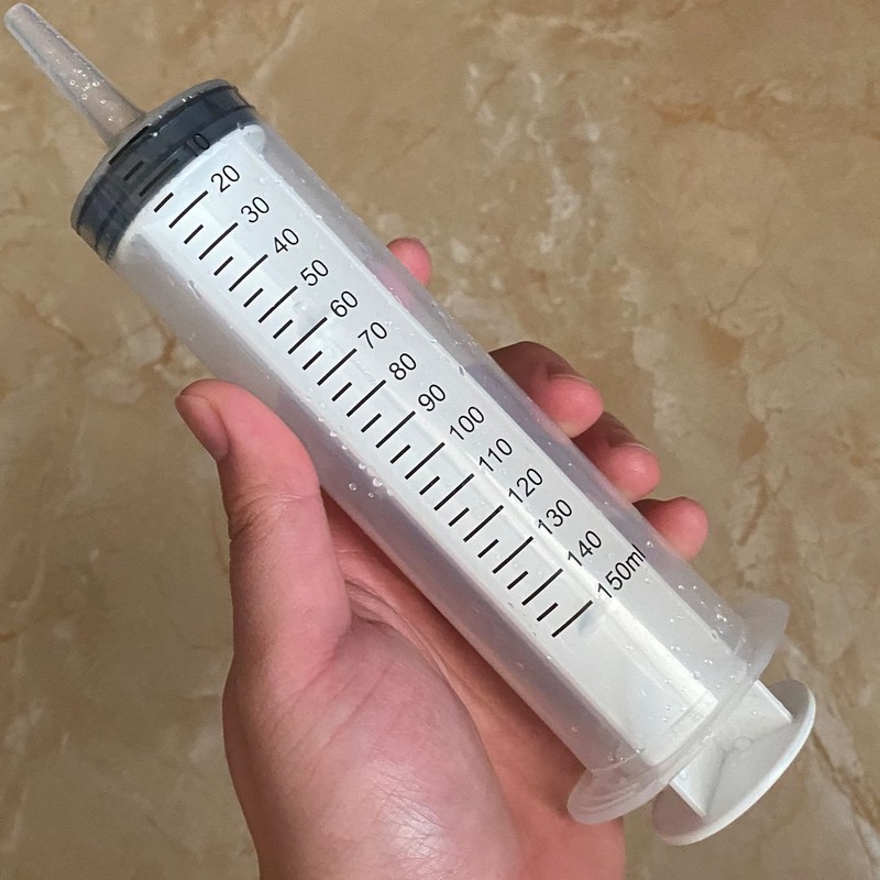 2 Pack 150ml Large Syringes Big Syringes, Large Garden Syringe