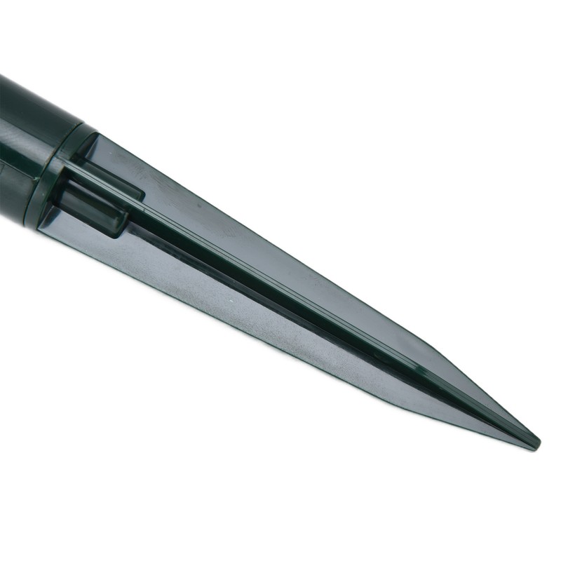 Ultrasonic Animal Repeller Solar Powered Cats Dogs Mouse Repellent for