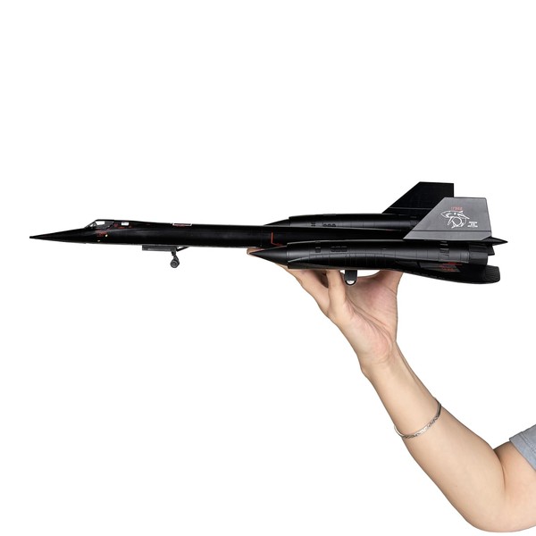 Mahfisj 1/72 Scale SR-71 Blackbird Model - 17.9 Inch Length