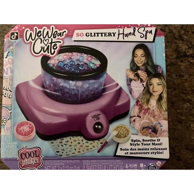 Spin Master Cool Maker We Wear Cute So Glittery Hand