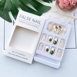 St.Patrick’s Day Press on Nails Short Nude Square Fake Nails with Green Four Leaf Clover Design Acrylic False Nails Full Cover Glue on Nails Luck of the Irish Day Gift Nails for Women and Girls 24Pcs