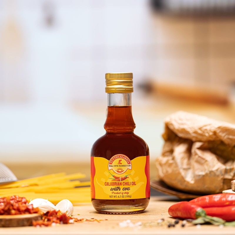 TuttoCalabria, Calabrian Chili Pepper Infused Oil, Calabrian Peppers infused with