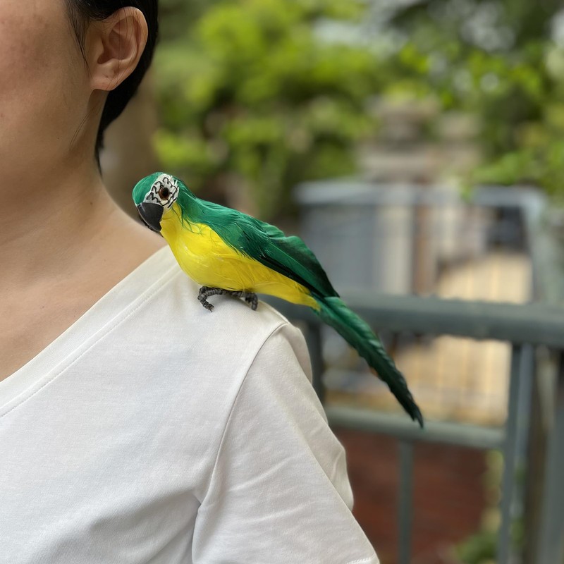 LWINGFLYER Christmas Artificial Parrot Lifesize Artificial Simulation Foam Feather Parrot