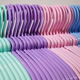 Gancho para Ropa DE Bebe, Colores Surtidos Caja con 40 Piezas